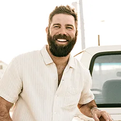 Jordan Davis | Blue Gate Theatre | Shipshewana, Indiana
