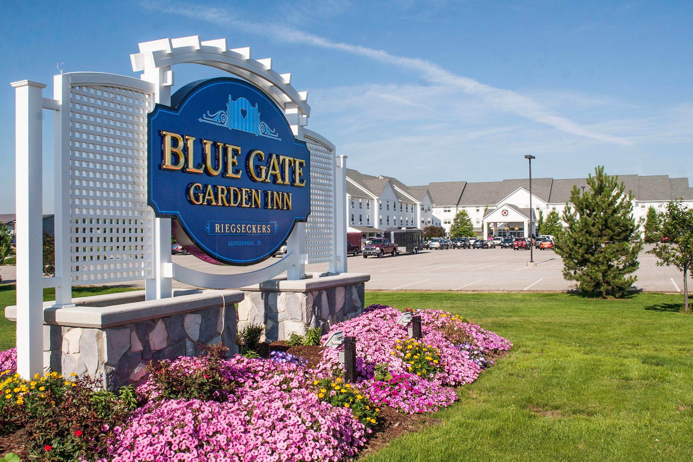Best Hotel in Amish Country: The Blue Gate Garden Inn
